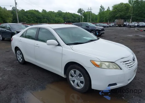 2009 Toyota Camry Le z USA, uszkodzony, nr VIN 4T1BE46K39U917655
